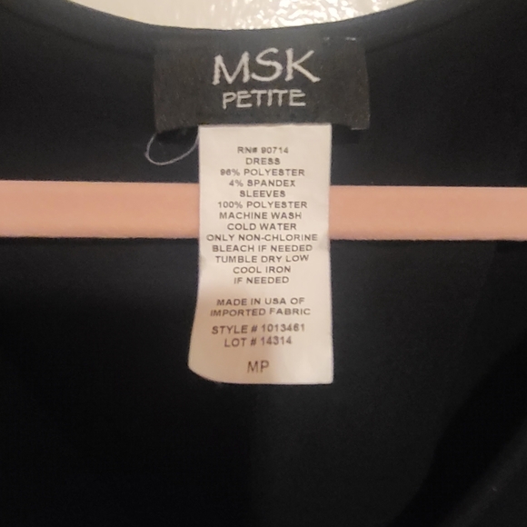 Dress - Picture 1 of 3